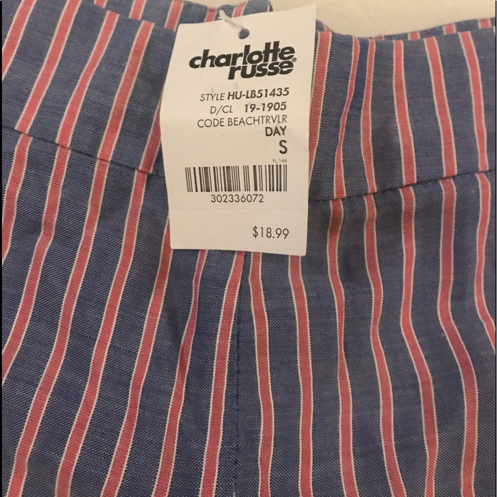 NWT Charlotte Russe HW Shorts Sz Sm